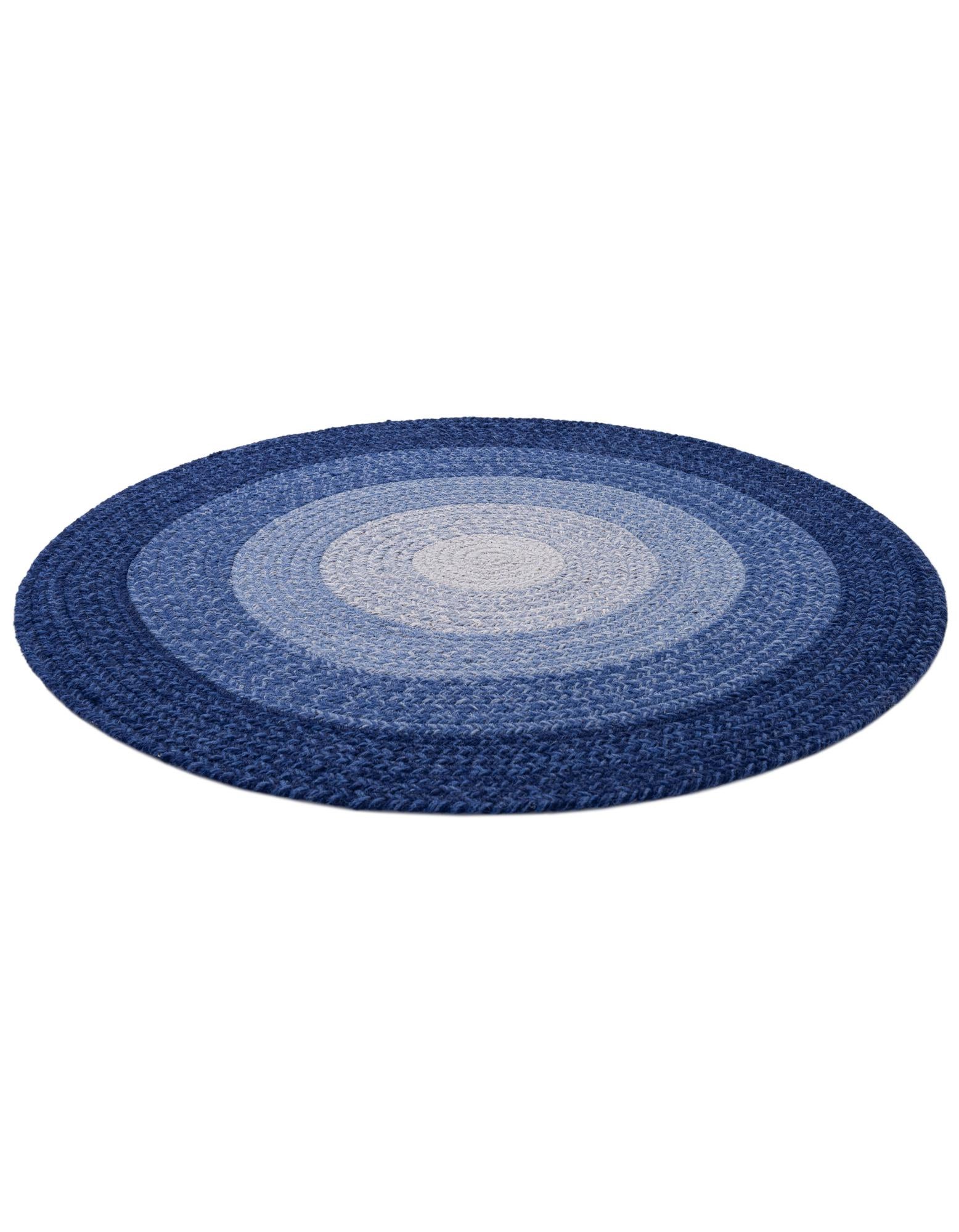 3' 1 x 3' 1 Handmade Hand Braided Wool Round Rug