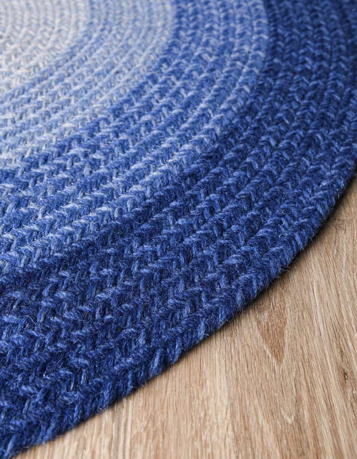 3' 1 x 3' 1 Handmade Hand Braided Wool Round Rug