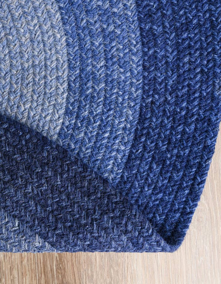 Detail image of 7' 10 x 7' 10 Handmade Hand Braided Wool Round Rug