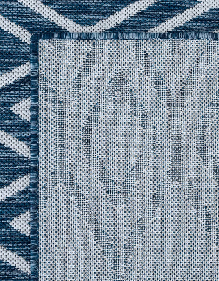 Detail image of 7' x 7' Easy-Clean Jill Zarin Indoor / Outdoor Round Rug