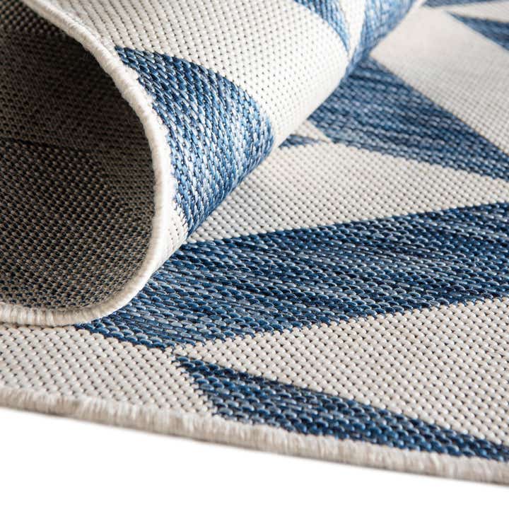 6' 7 x 6' 7 Easy-Clean Jill Zarin Napa Indoor / Outdoor Round Rug