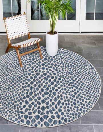 7' x 7' Easy-Clean Jill Zarin Indoor / Outdoor Round Rug