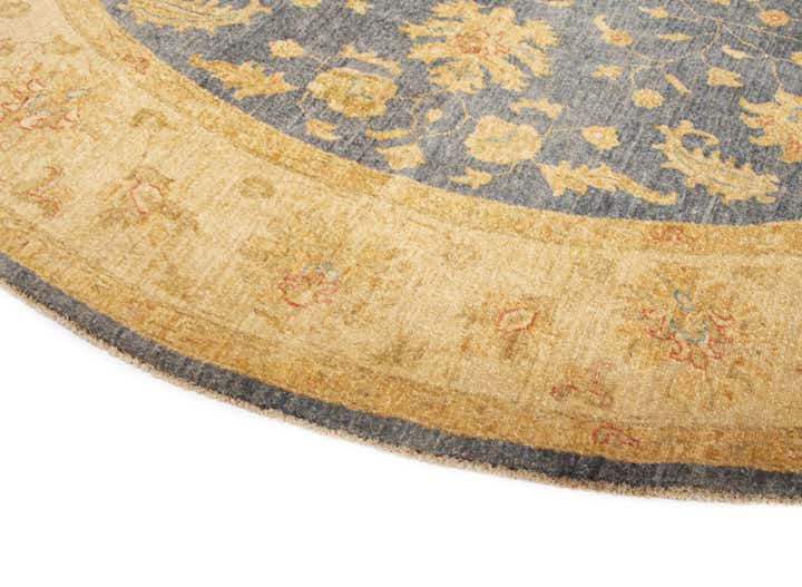8' 2 x 8' 2 Kaizar Wool Round Rug