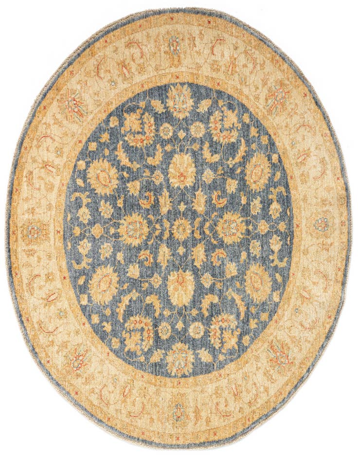 Detail image of 4' 10 x 4' 11 Kaizar Wool Round Rug