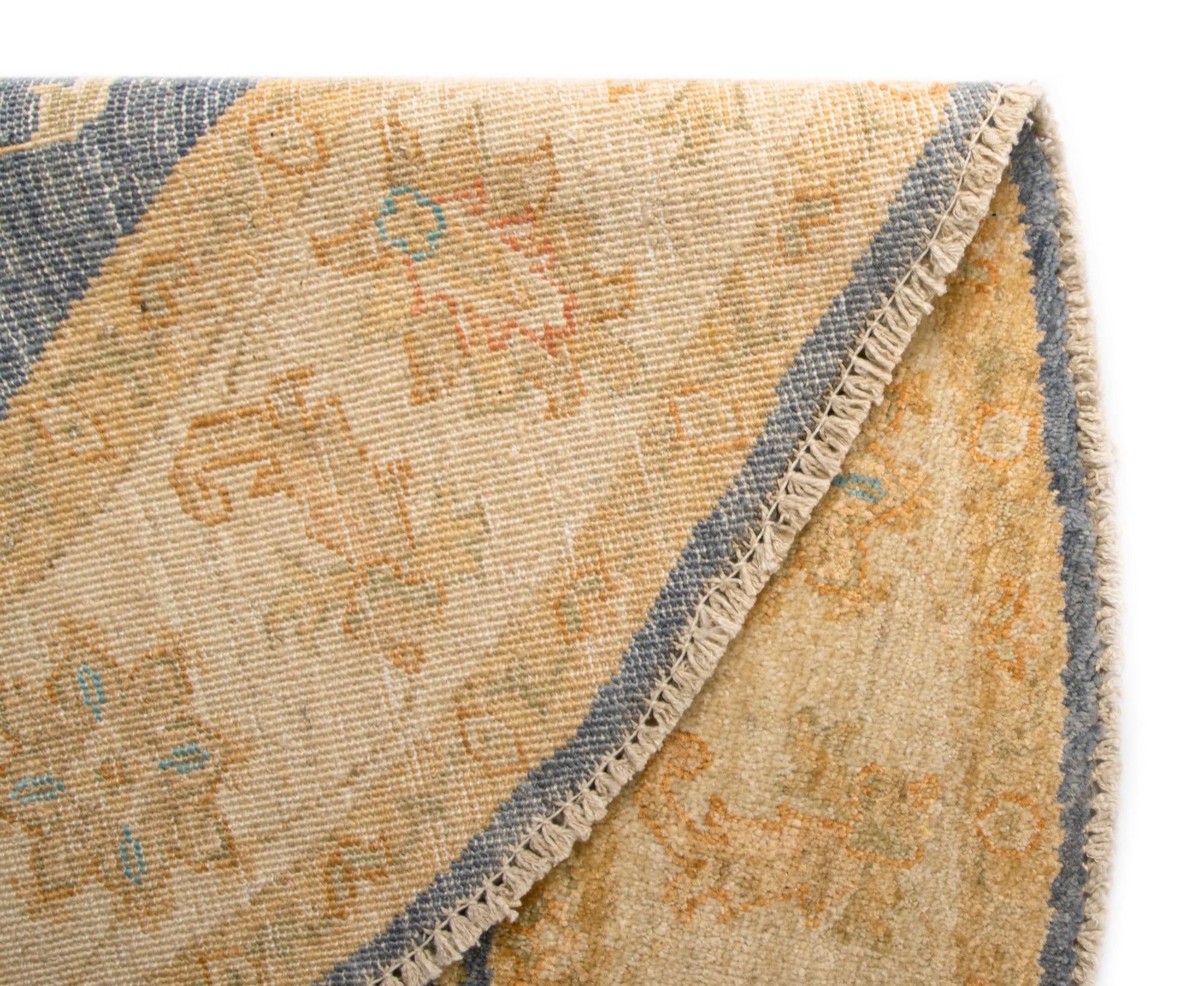 4' 11 x 4' 11 Kaizar Wool Round Rug