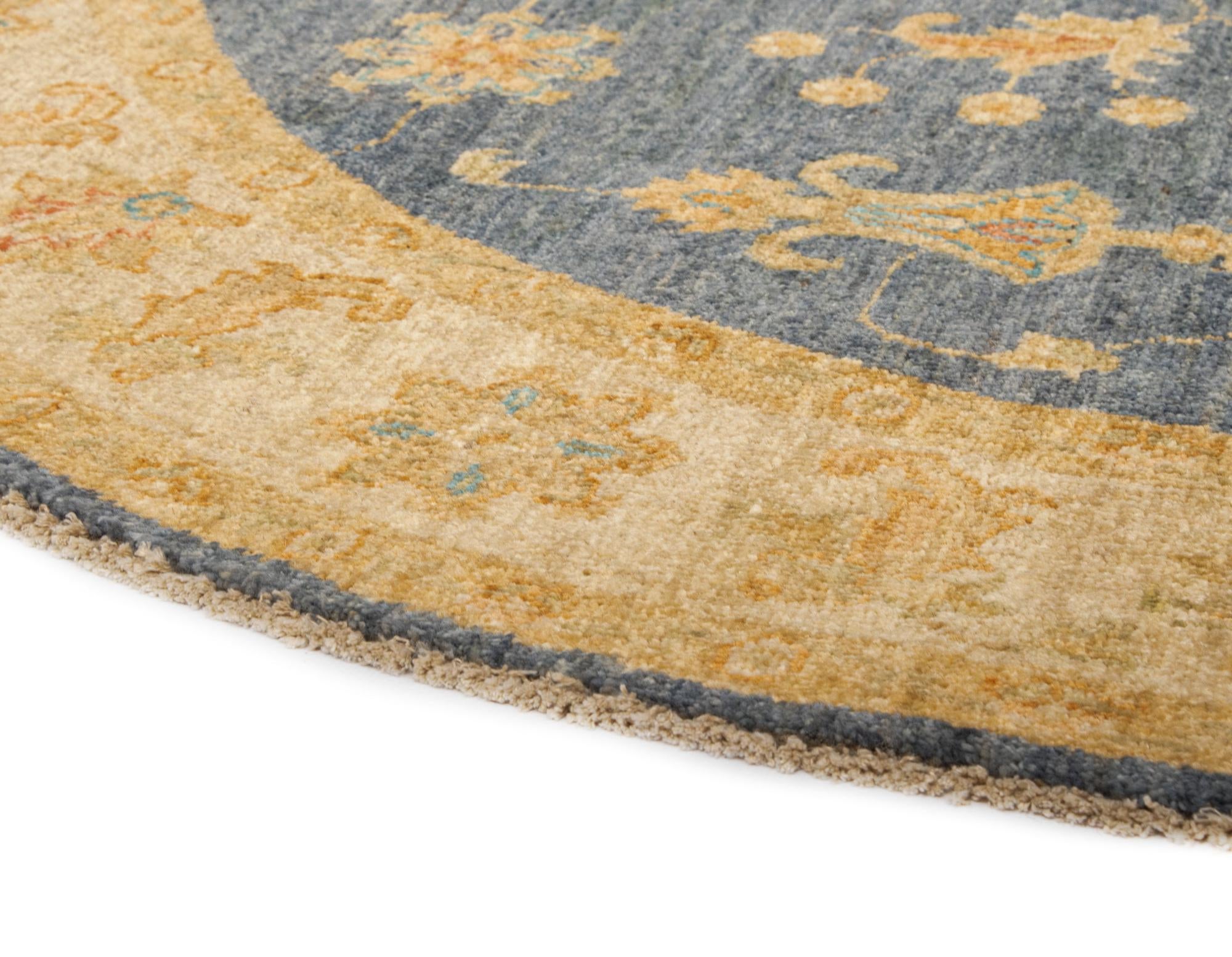 4' 11 x 4' 11 Kaizar Wool Round Rug