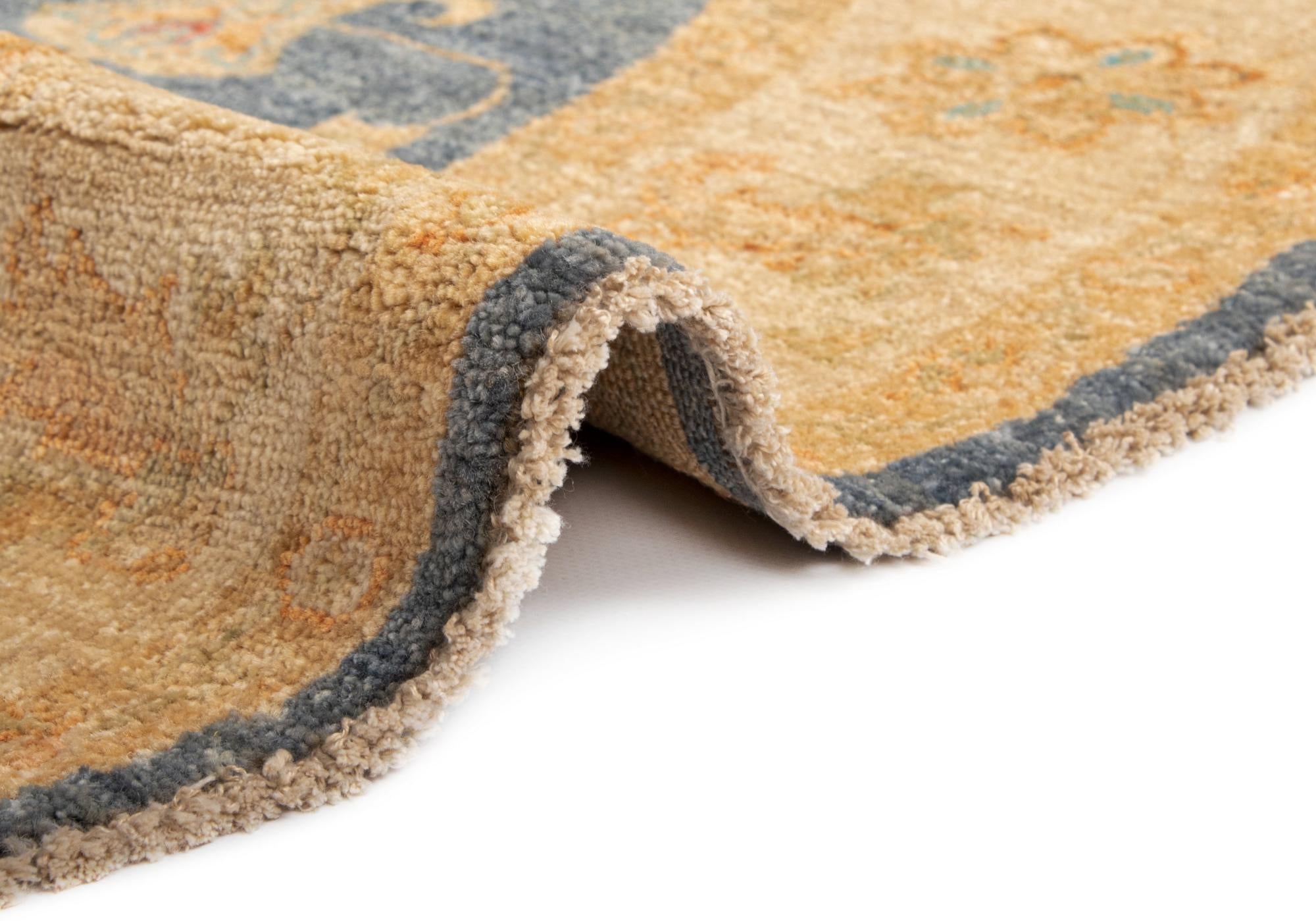 4' 11 x 4' 11 Kaizar Wool Round Rug