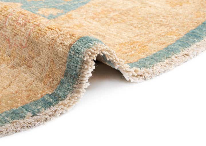 4' 11 x 4' 11 Kaizar Wool Round Rug