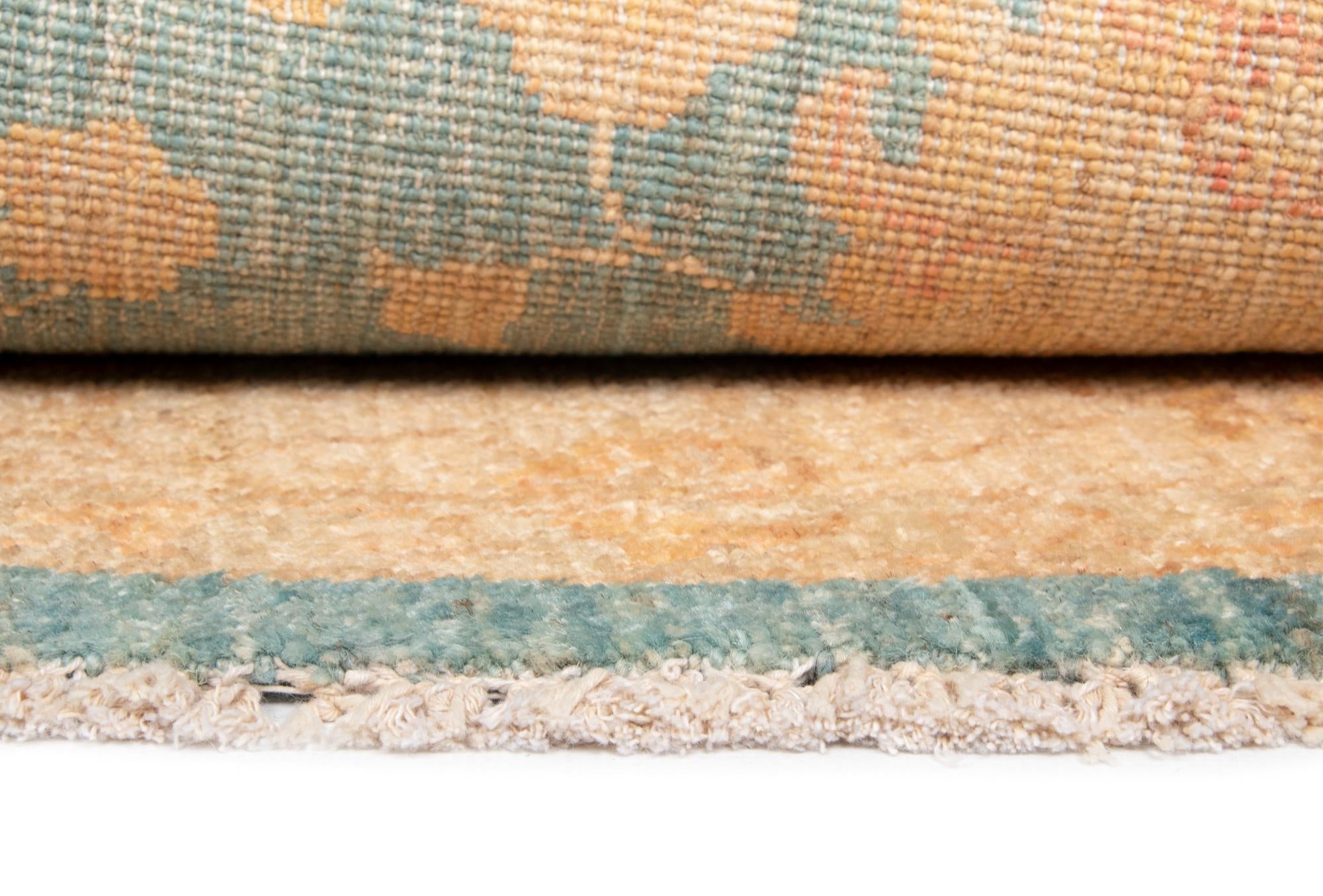 4' 11 x 4' 11 Kaizar Wool Round Rug