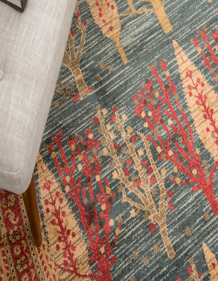 Detail image of 3' 3 x 3' 3 Kashkuli Gabbeh Round Rug