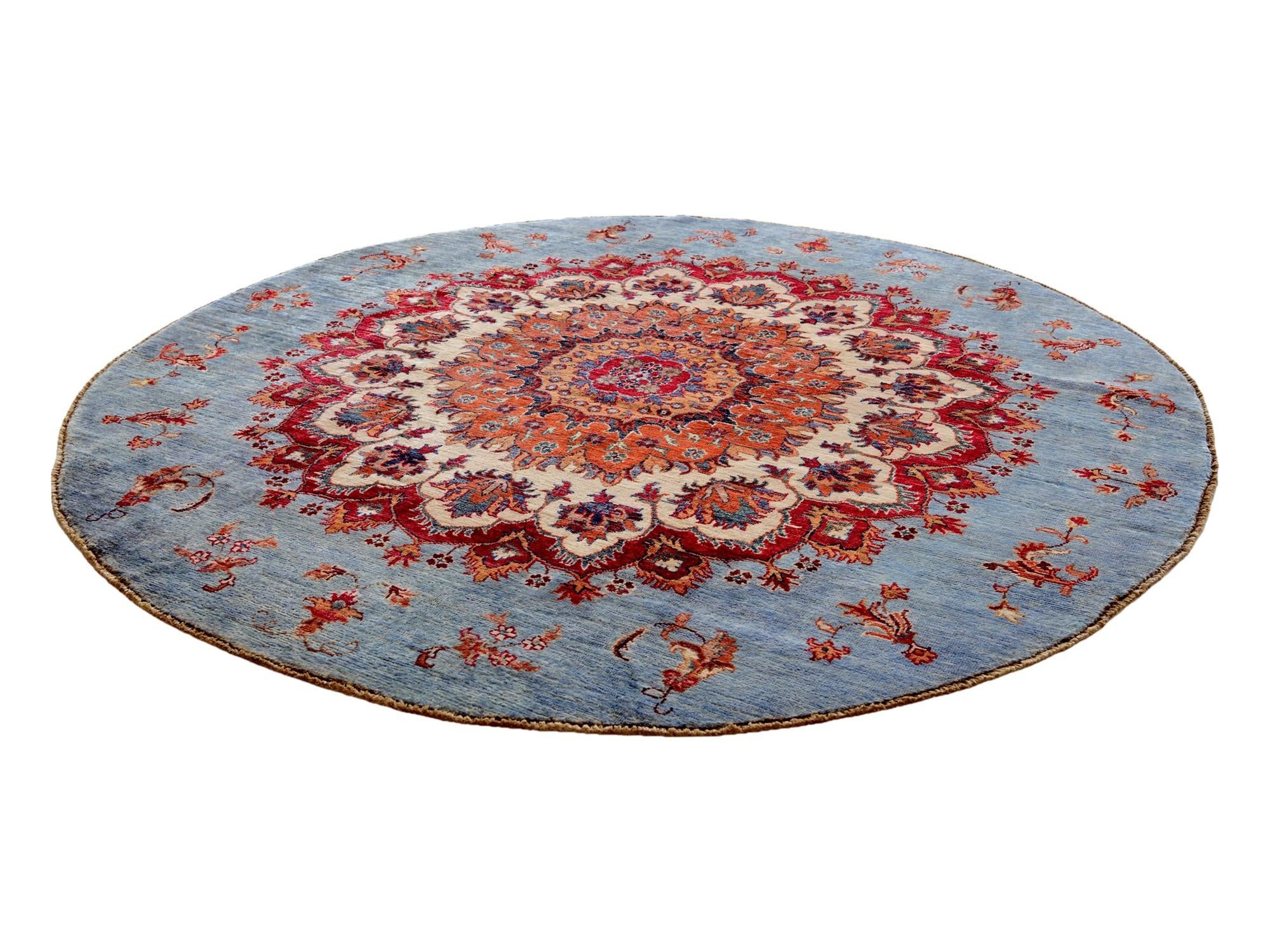 5' 10 x 5' 10 Hand Knotted Kazak Round Rug