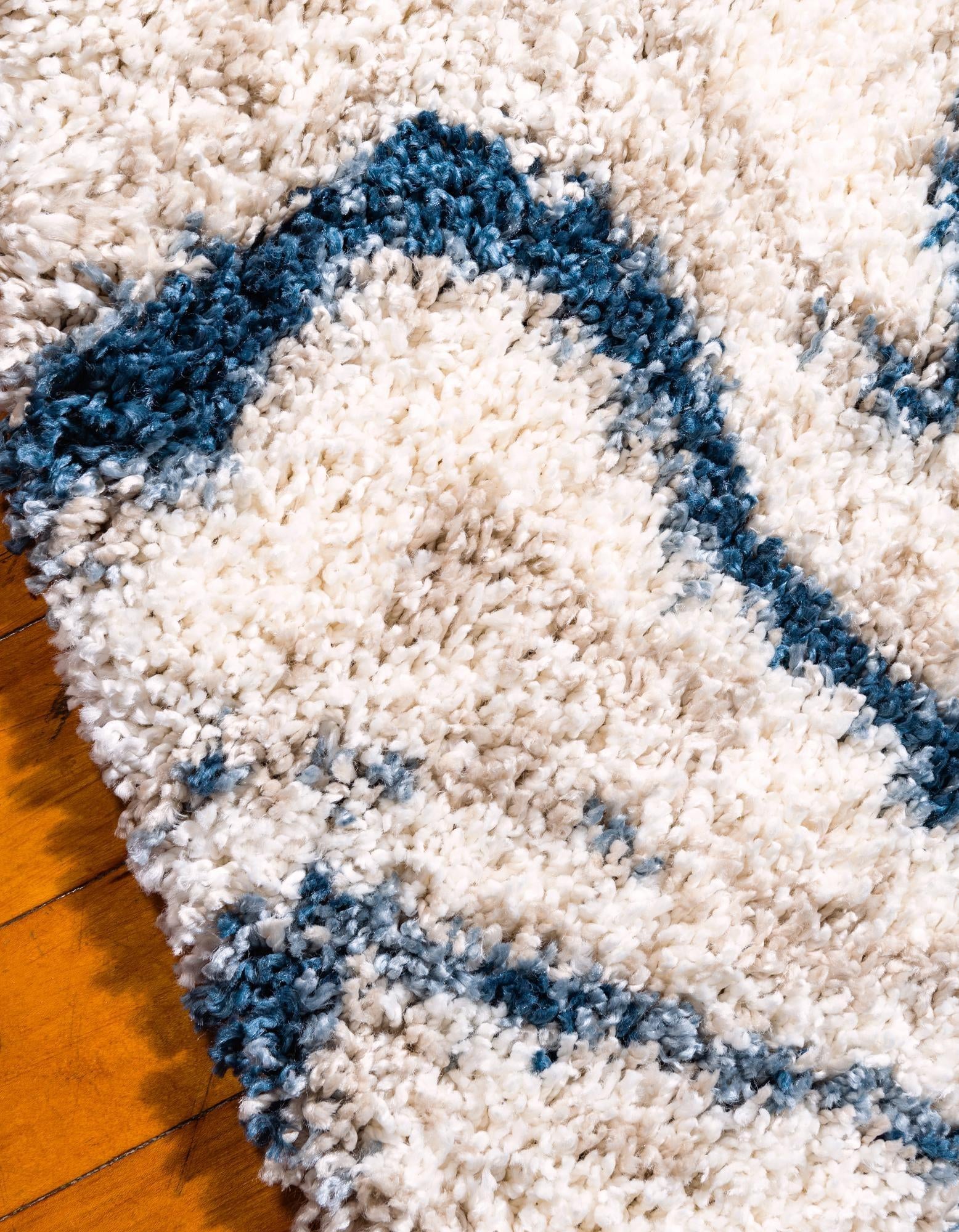 3' 3 x 3' 3 Lagom Shag Round Rug