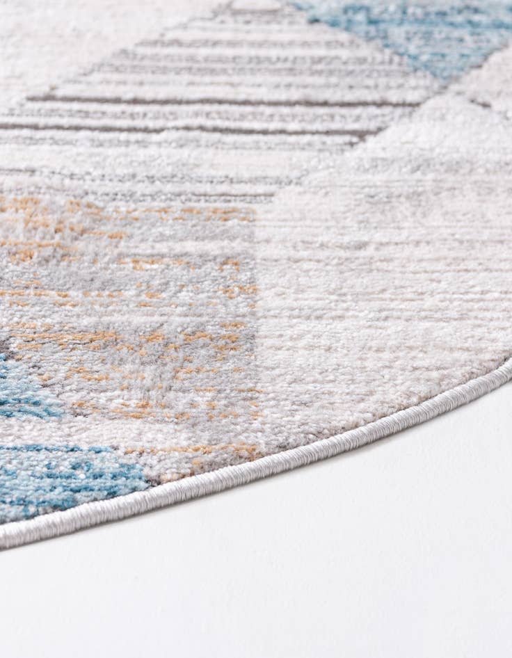 Detail image of 6' x 6' Leipzig Round Rug