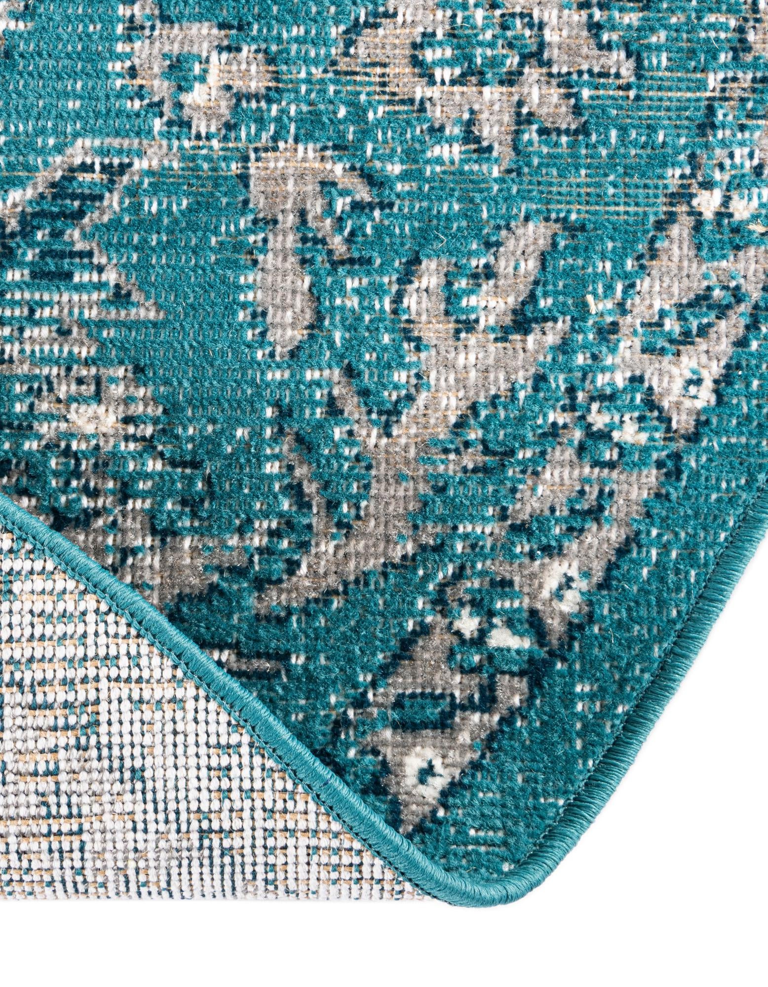 5' 3 x 5' 3 Lucerne Round Rug