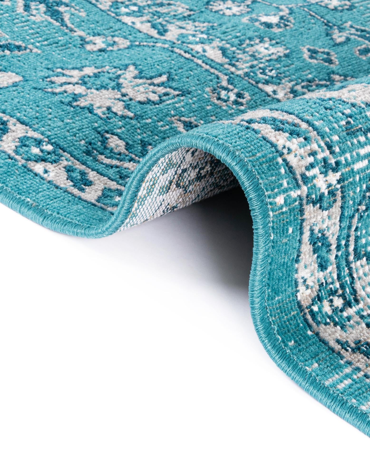 5' 3 x 5' 3 Lucerne Round Rug