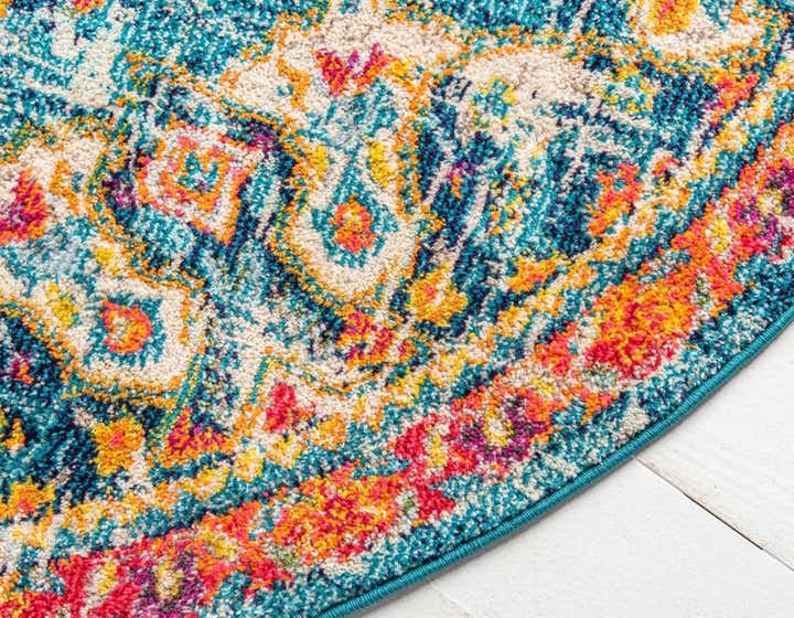 7' 10 x 7' 10 Madeline Round Rug
