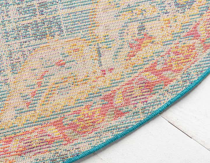7' 10 x 7' 10 Madeline Round Rug