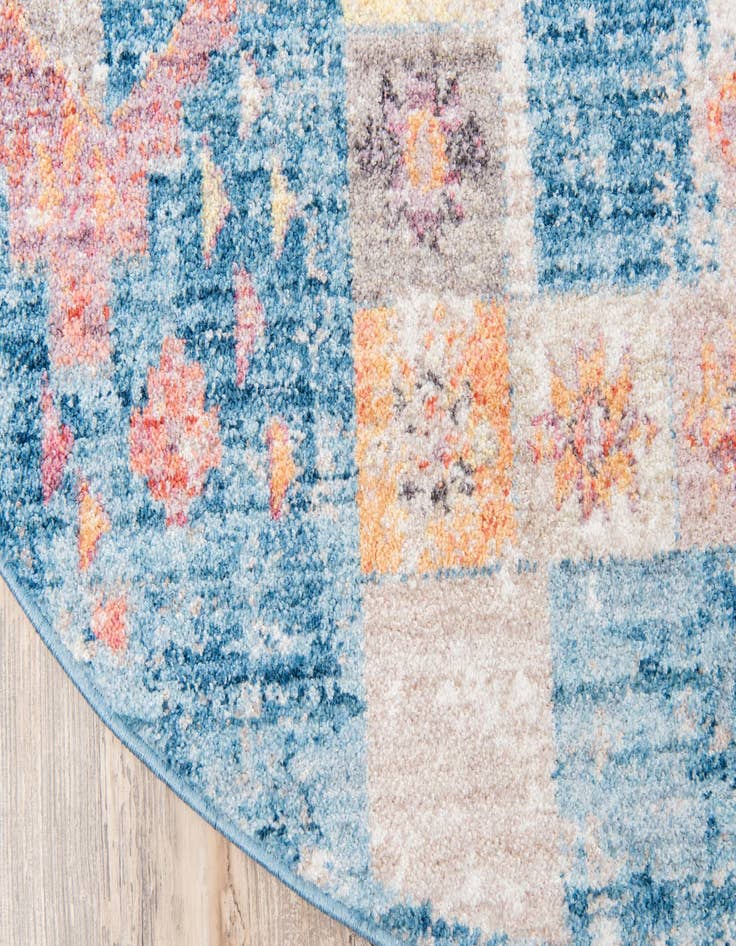 Detail image of 8' x 8' Madrid Round Rug