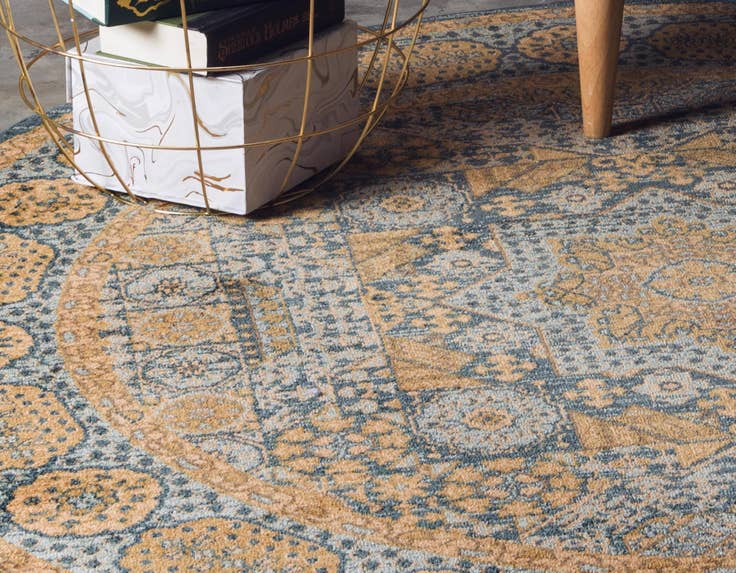 Detail image of 3' 3 x 3' 3 Mamluk Round Rug