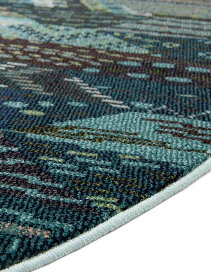 Detail image of 3' 3 x 3' 3 Washable Mesa Round Rug