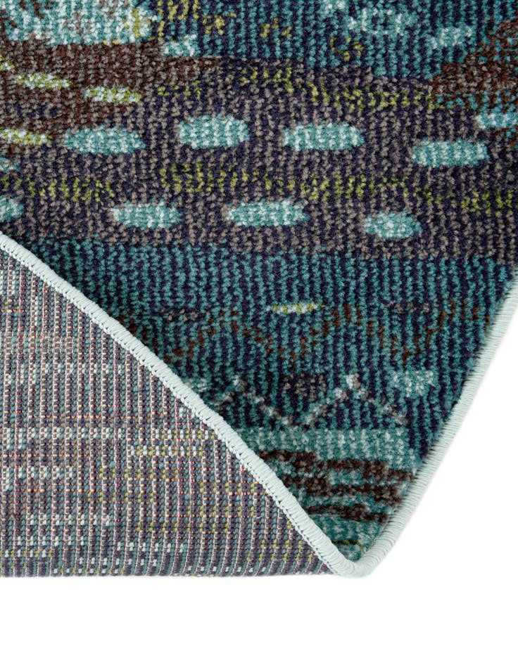 Detail image of 3' 3 x 3' 3 Washable Mesa Round Rug