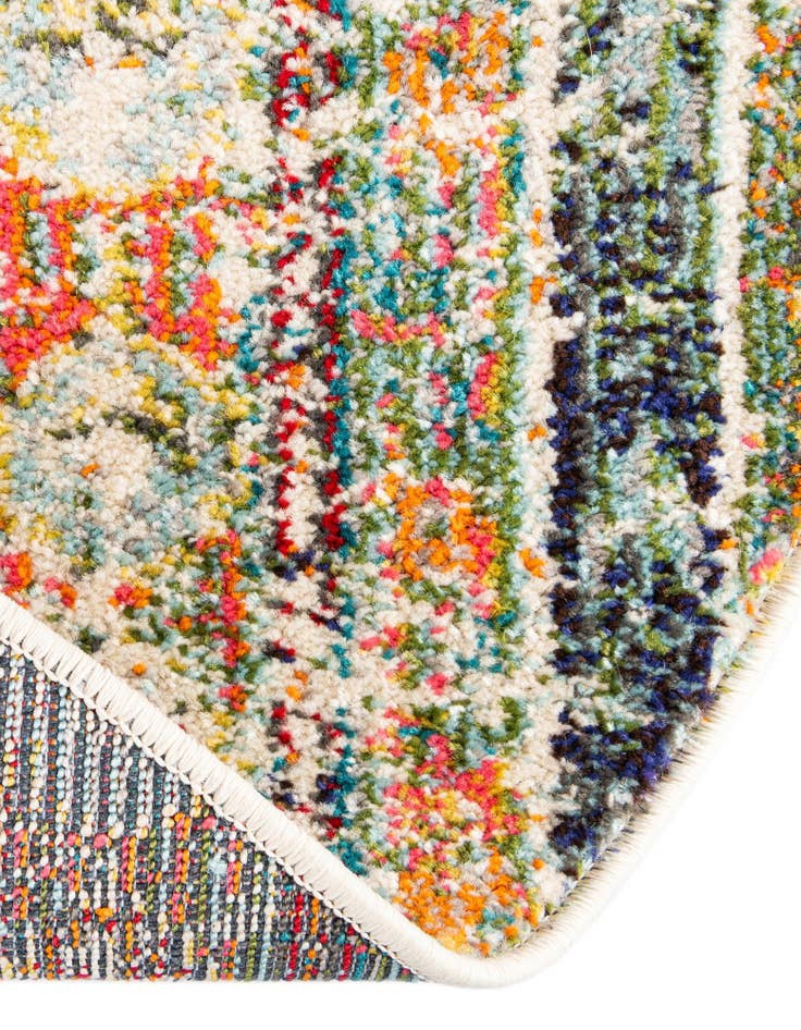 Detail image of 3' 3 x 3' 3 Washable Mesa Round Rug