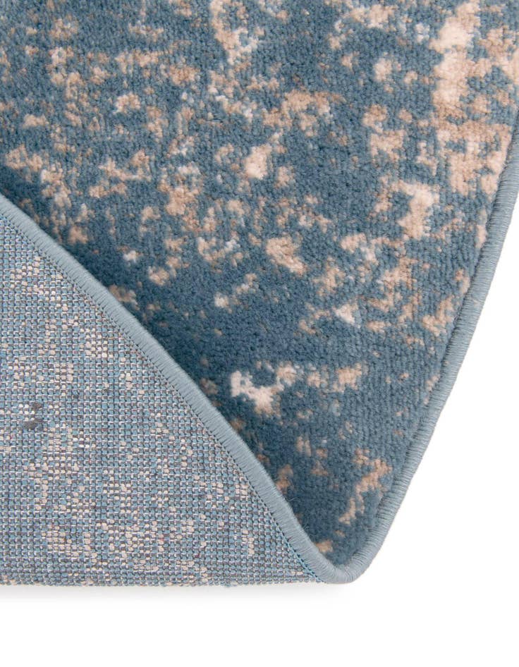 Detail image of 7' x 7' Monaco Round Rug