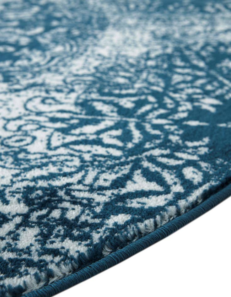 Detail image of 5' 3 x 5' 3 Monte Carlo Round Rug