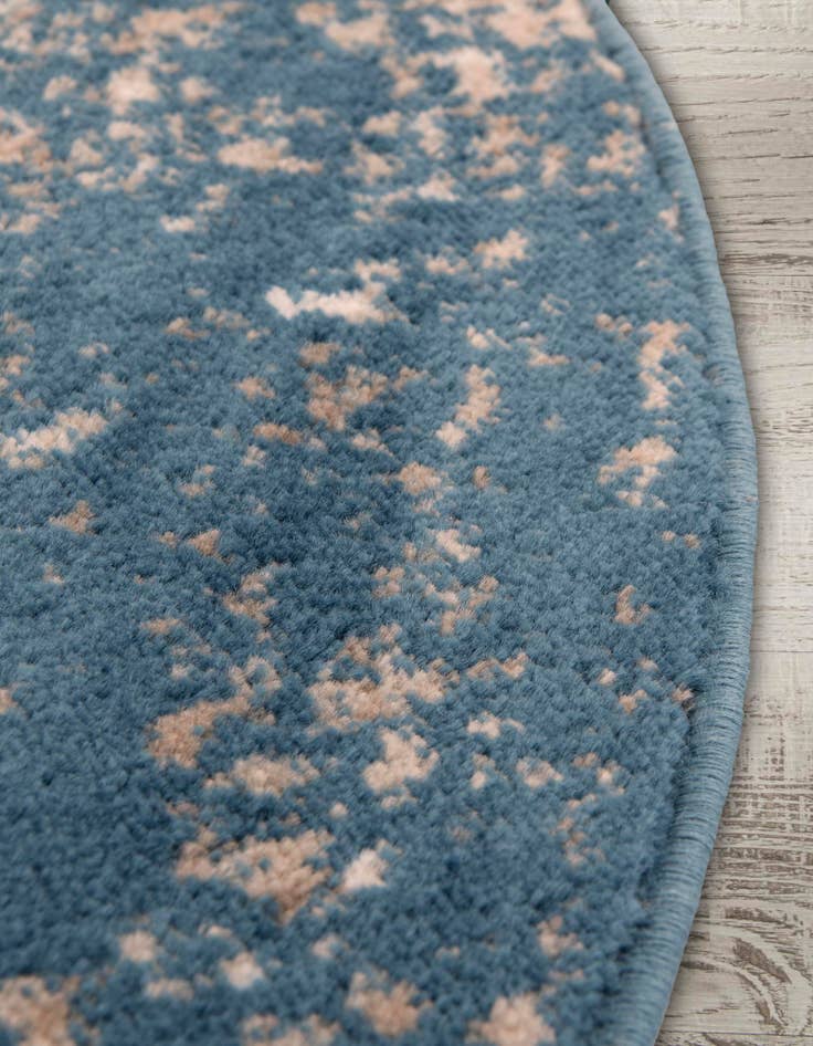 Detail image of 5' 3 x 5' 3 Monte Carlo Round Rug
