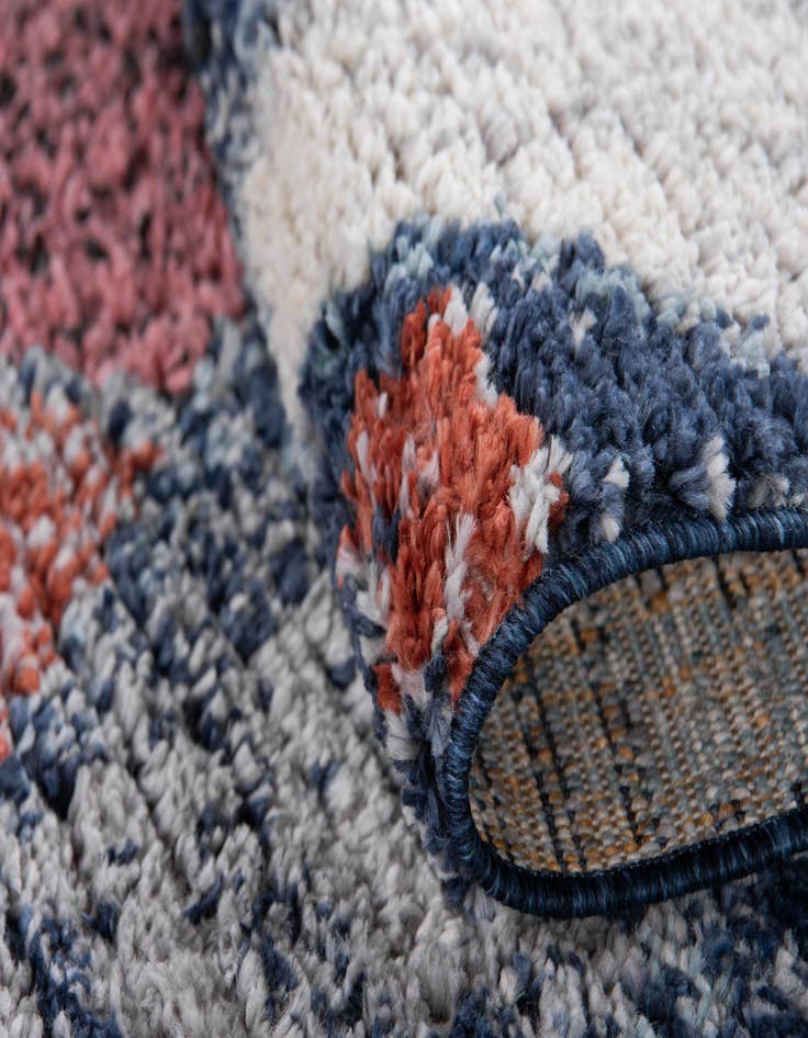 Detail image of 7' x 7' Morocco Round Rug