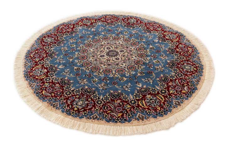 4' 11 x 4' 11 Nain Round Rug