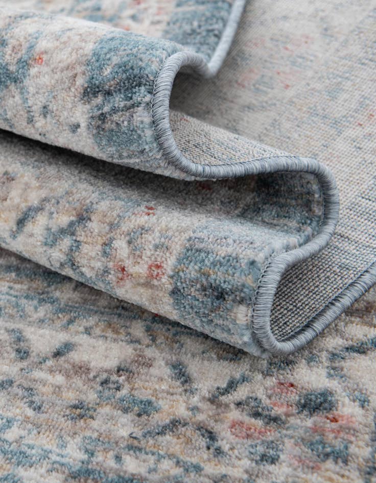Detail image of 5' x 5' Noble Round Rug