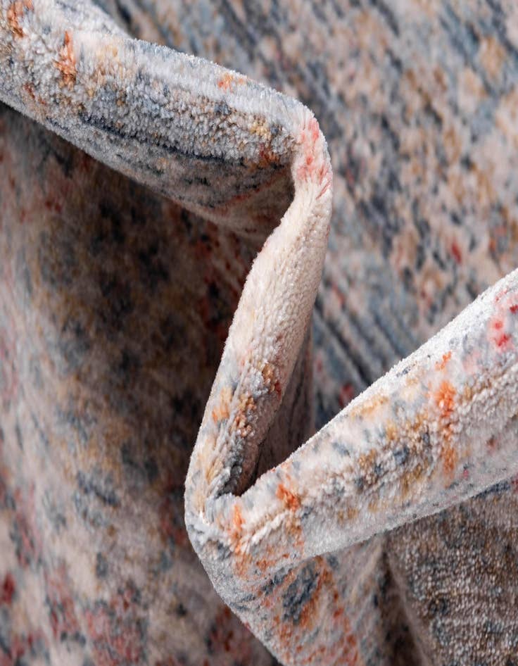 Detail image of 3' 10 x 3' 10 Noble Round Rug