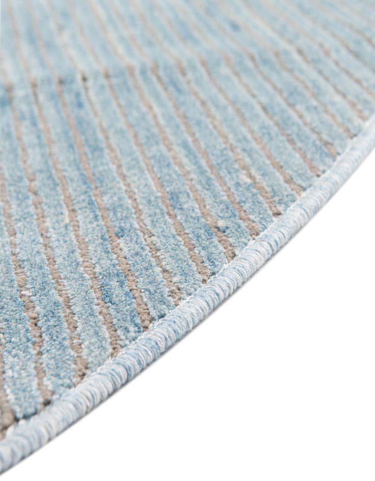 Detail image of 6' 7 x 6' 10 Noble Round Rug