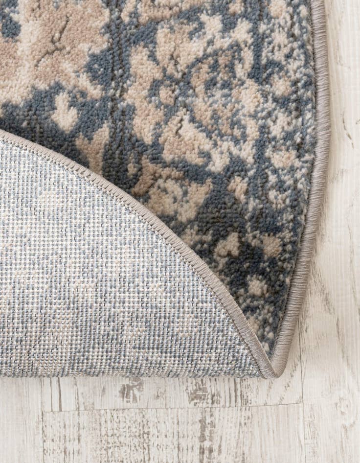 Detail image of 6' x 6' Oregon Round Rug
