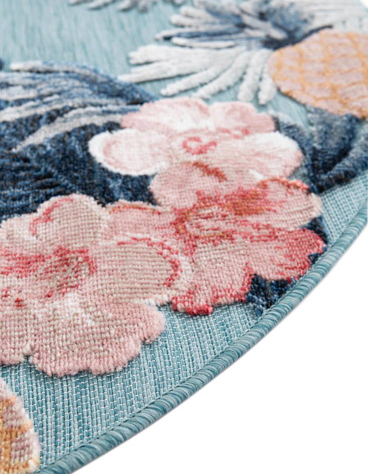 Detail image of 4' 5 x 4' 5 Easy-Clean Botanical Indoor / Outdoor Round Rug