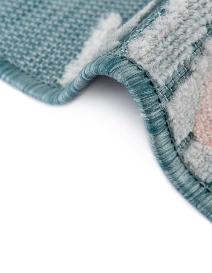 8' 2 x 8' 2 Easy-Clean Botanical Indoor / Outdoor Round Rug