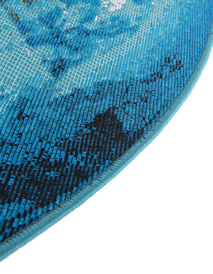 Detail image of 10' x 10' Easy-Clean Modern Indoor / Outdoor Round Rug