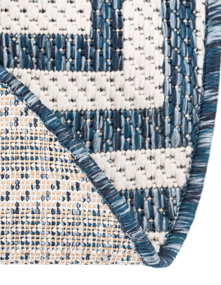 Detail image of 3' x 3' Easy-Clean Modern Indoor / Outdoor Round Rug