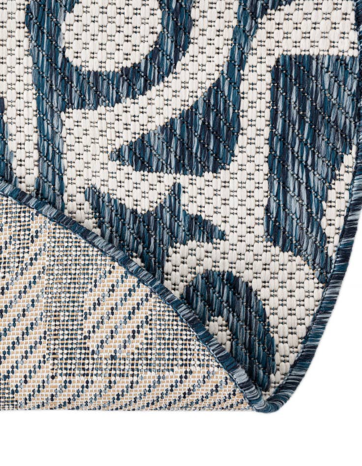 Detail image of 13' x 13' Easy-Clean Modern Indoor / Outdoor Round Rug