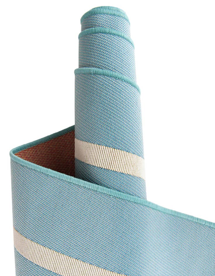 Detail image of 3' x 3' Washable Ribbon Indoor / Outdoor Round Rug