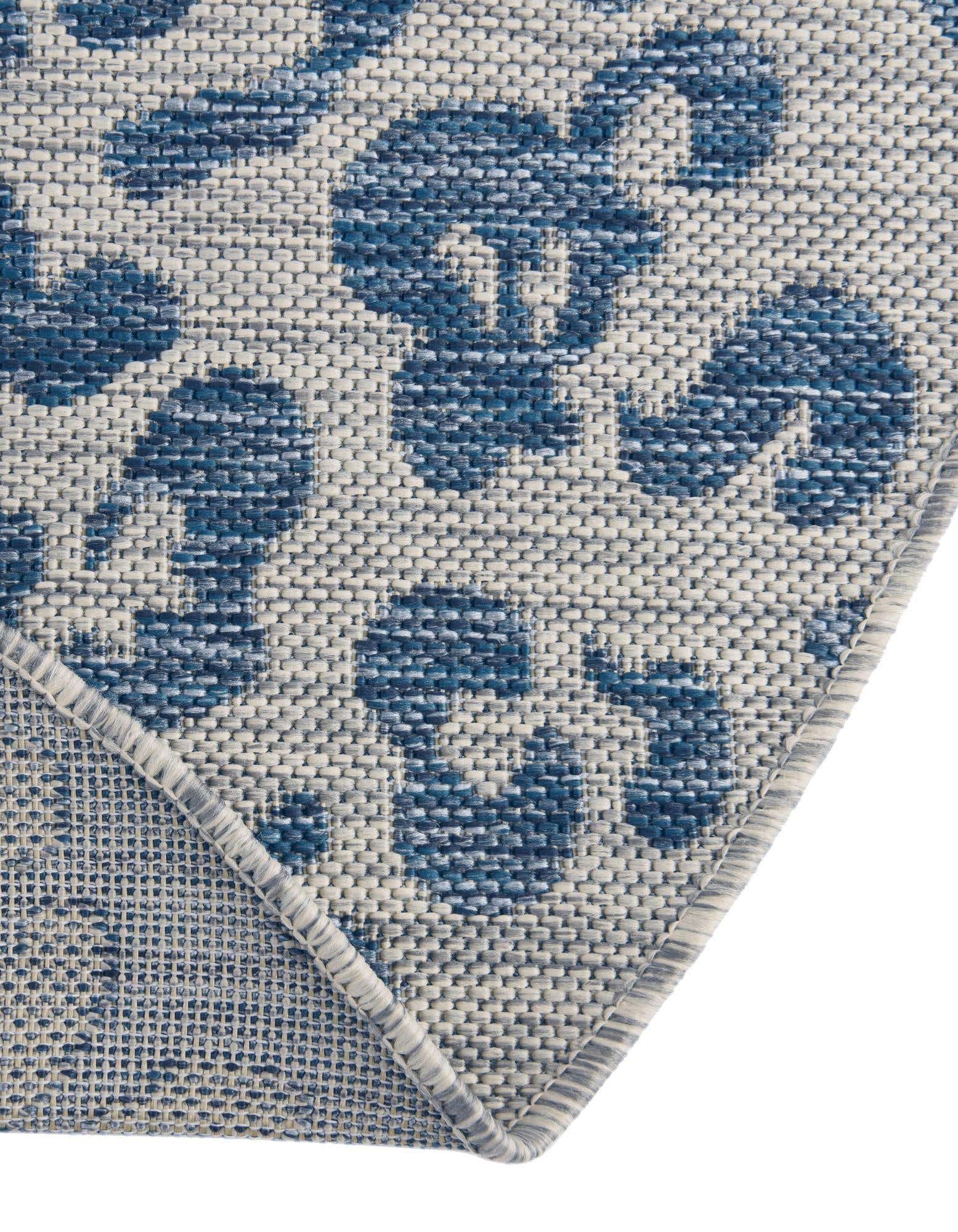 Primary image 4' x 4'  Washable Safari Indoor / Outdoor Round Rug