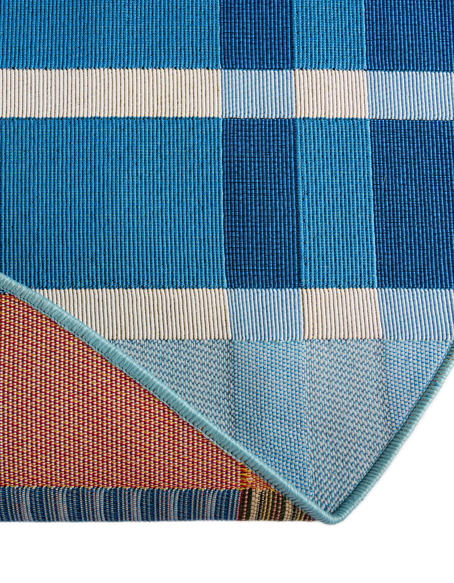 10' x 10' Easy-Clean Striped Indoor / Outdoor Round Rug