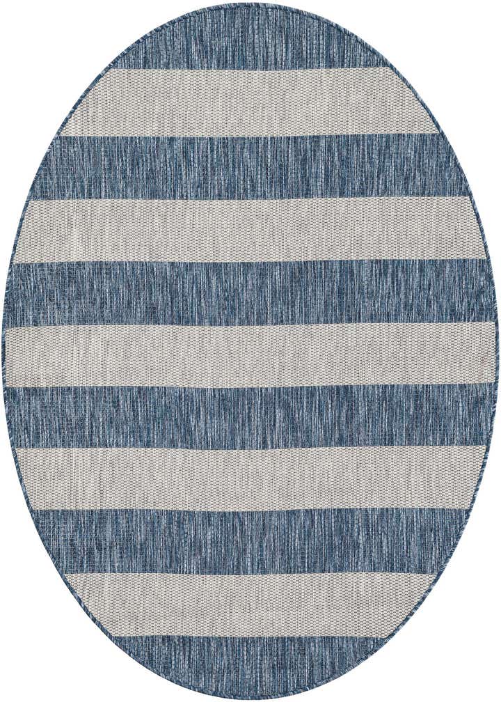 5' 3 x 5' 3 Easy-Clean Striped Indoor / Outdoor Round Rug