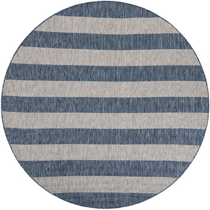 7' 10 x 7' 10 Easy-Clean Striped Indoor / Outdoor Round Rug