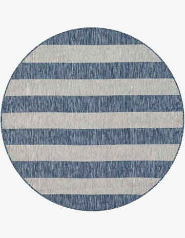5' 3 x 5' 3 Easy-Clean Striped Indoor / Outdoor Round Rug