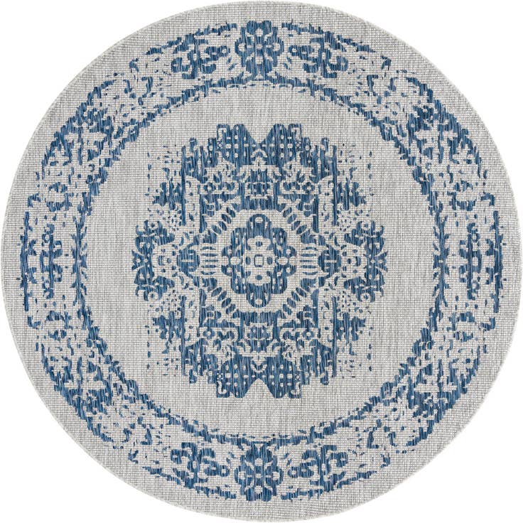 Detail image of 7' 10 x 7' 10 Easy-Clean Traditional Indoor / Outdoor Round Rug
