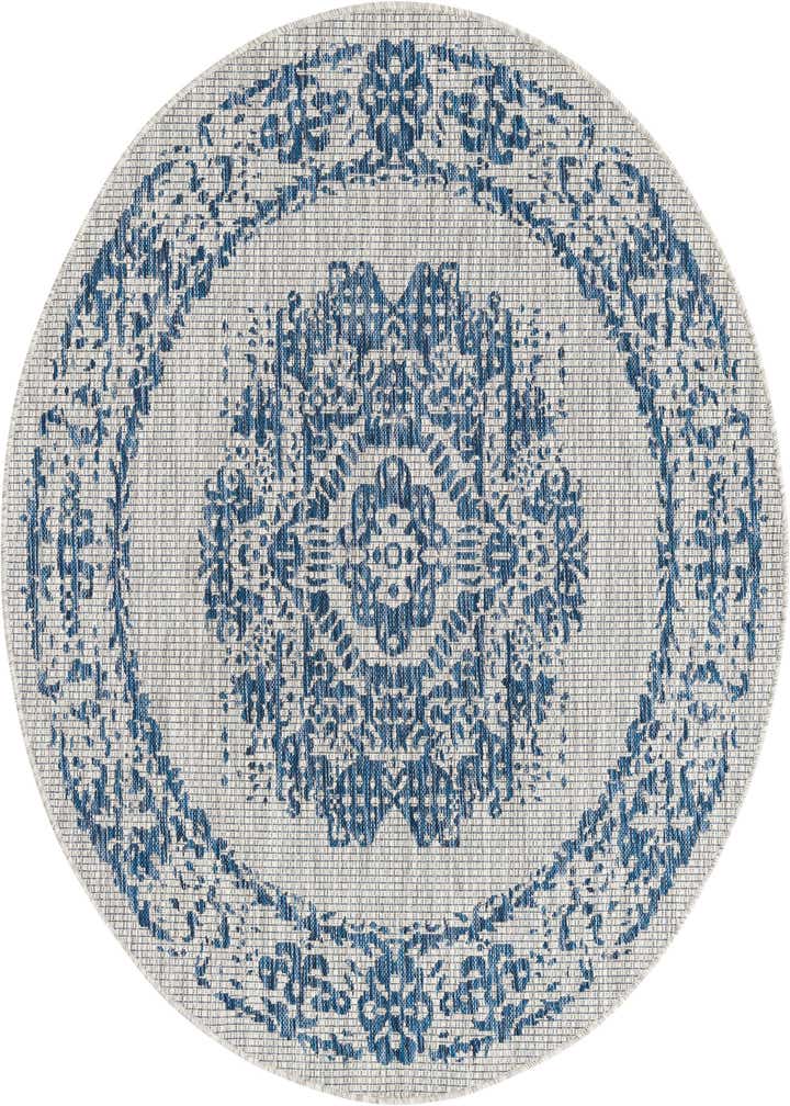 5' 3 x 5' 3 Easy-Clean Traditional Indoor / Outdoor Round Rug