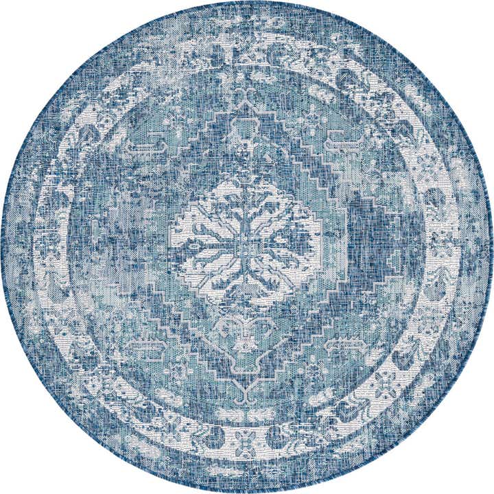 5' 3 x 5' 3 Easy-Clean Traditional Indoor / Outdoor Round Rug