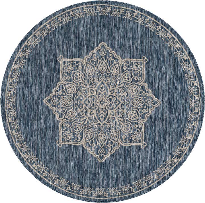 5' 3 x 5' 3 Easy-Clean Traditional Indoor / Outdoor Round Rug